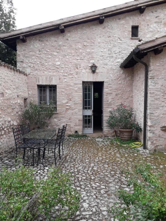 La Palombaia Guest House Spoleto Bagian luar foto
