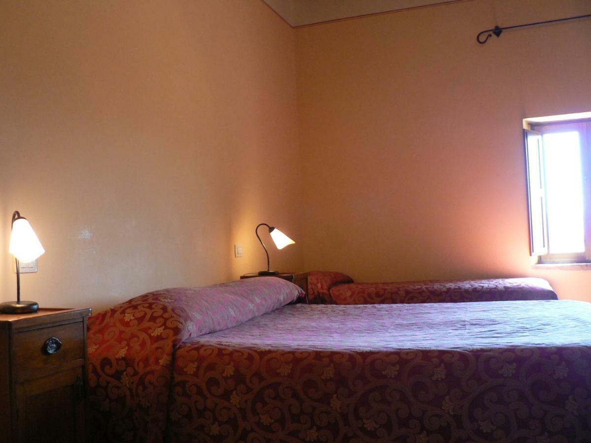 La Palombaia Guest House Spoleto Bagian luar foto